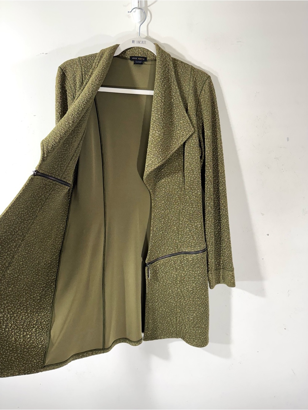Eva Varro Barcelona Jacket Medium olive texture zipper accents edgy office - Picture 7 of 10